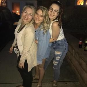 Meet your Posher, Hannah